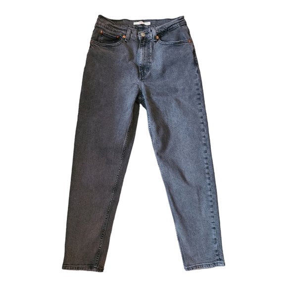 Levi's - Picture 2 of 4